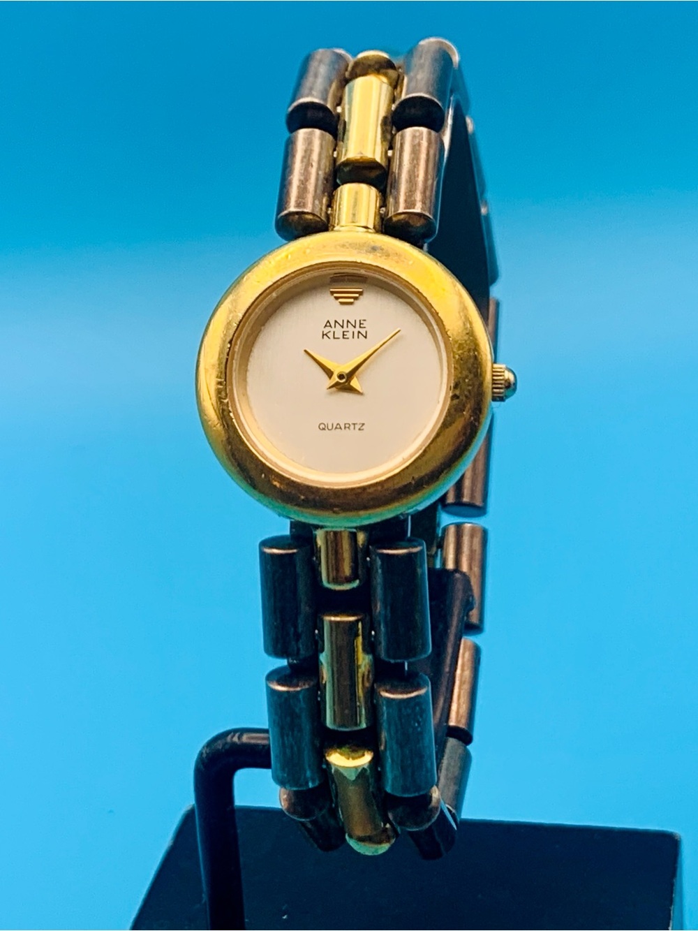 ANNE KLEIN 11/7525 Women’s Dress Quartz Wristwatch Japan Movt Works New Battery